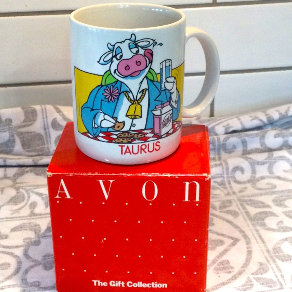 Avon “Sips and Signs” mug.  Astrology Mug Taurus